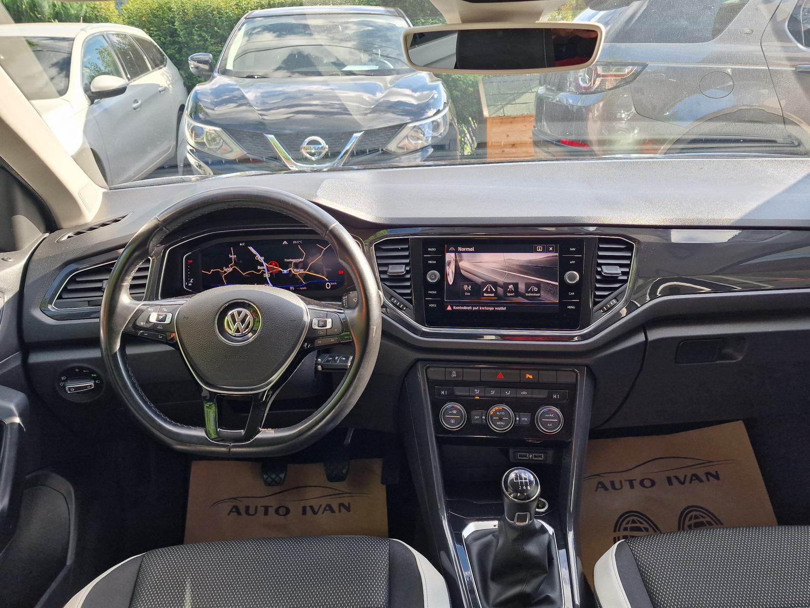 VW T-Roc 2,0 TDI 4-MOTION, fotografija 9