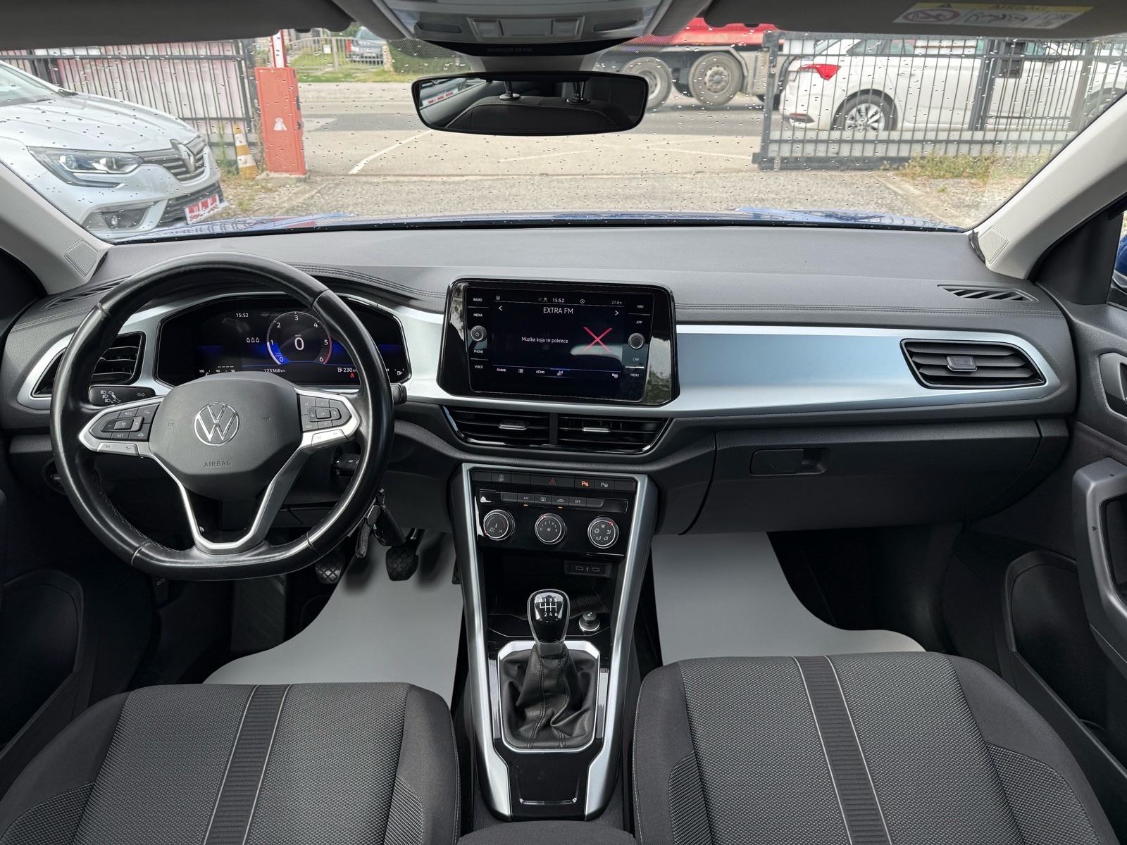 VW T-Roc 2,0 TDI - 6 brzina, 2023.godina, 1.Vlasnik, Garancija!!, fotografija 13