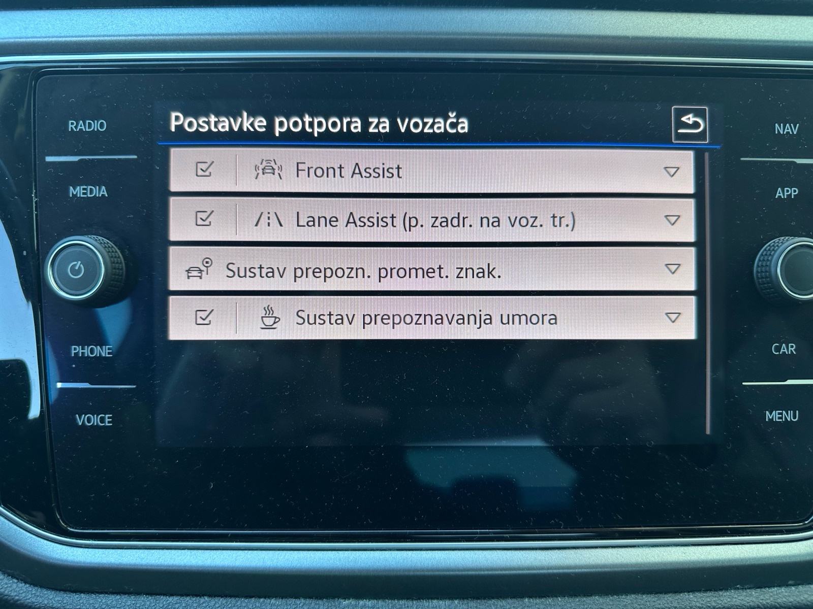 VW T-Roc 2,0 TDI automatik 150KS - ODLIČAN - VRIJEDI POGLEDATI!, fotografija 18