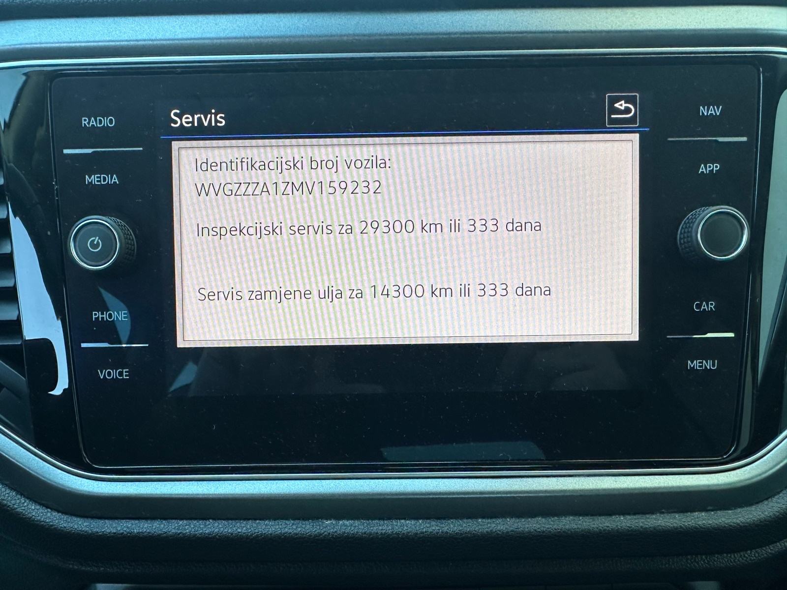 VW T-Roc 2,0 TDI automatik 150KS - ODLIČAN - VRIJEDI POGLEDATI!, fotografija 19