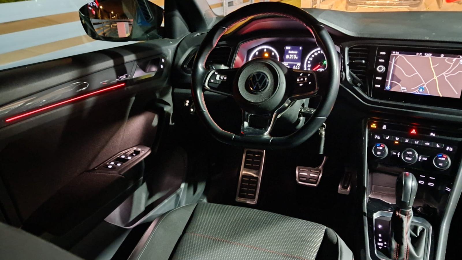 VW T-Roc 2.0 TDI. DSG, 150 PS, SPORT, ambientalno osvjet,, fotografija 12