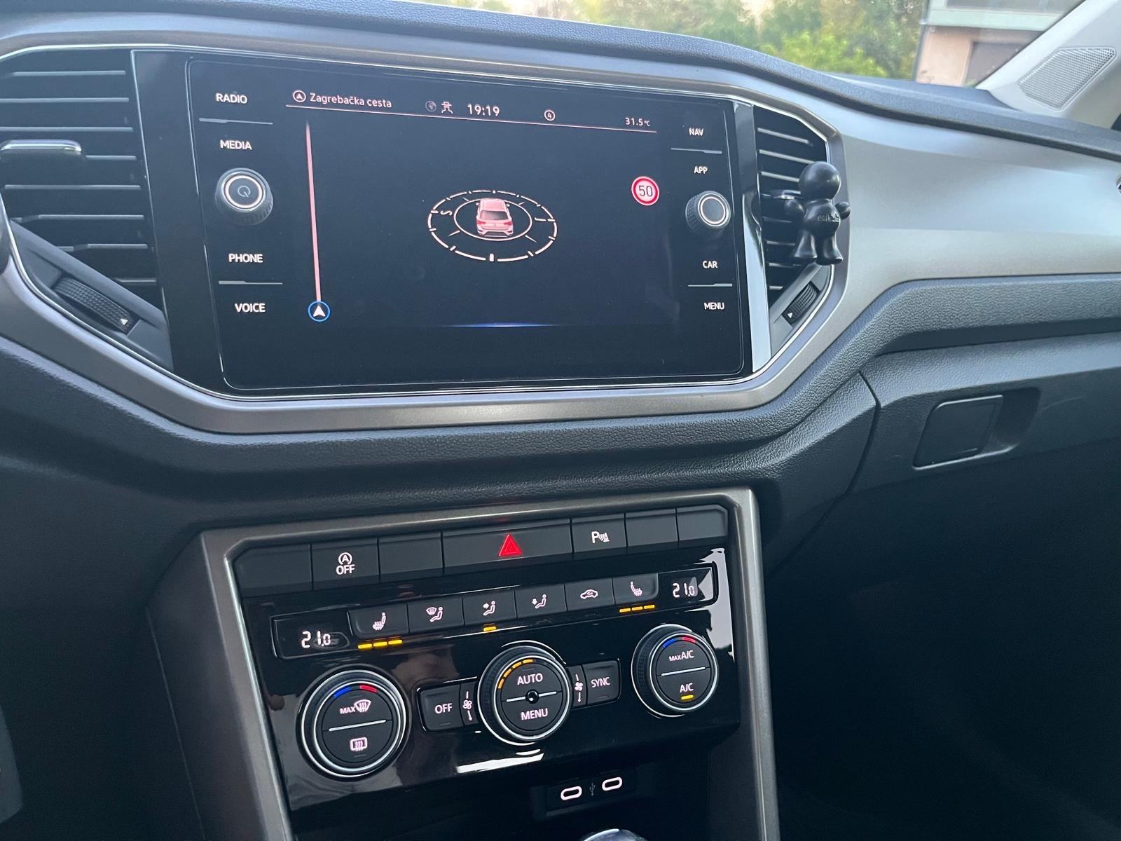 VW T-Roc 2,0 TDI DSG 150KS NAVI,LED,KAM 1VL Nije uvoz Jamstvo 1G, fotografija 18