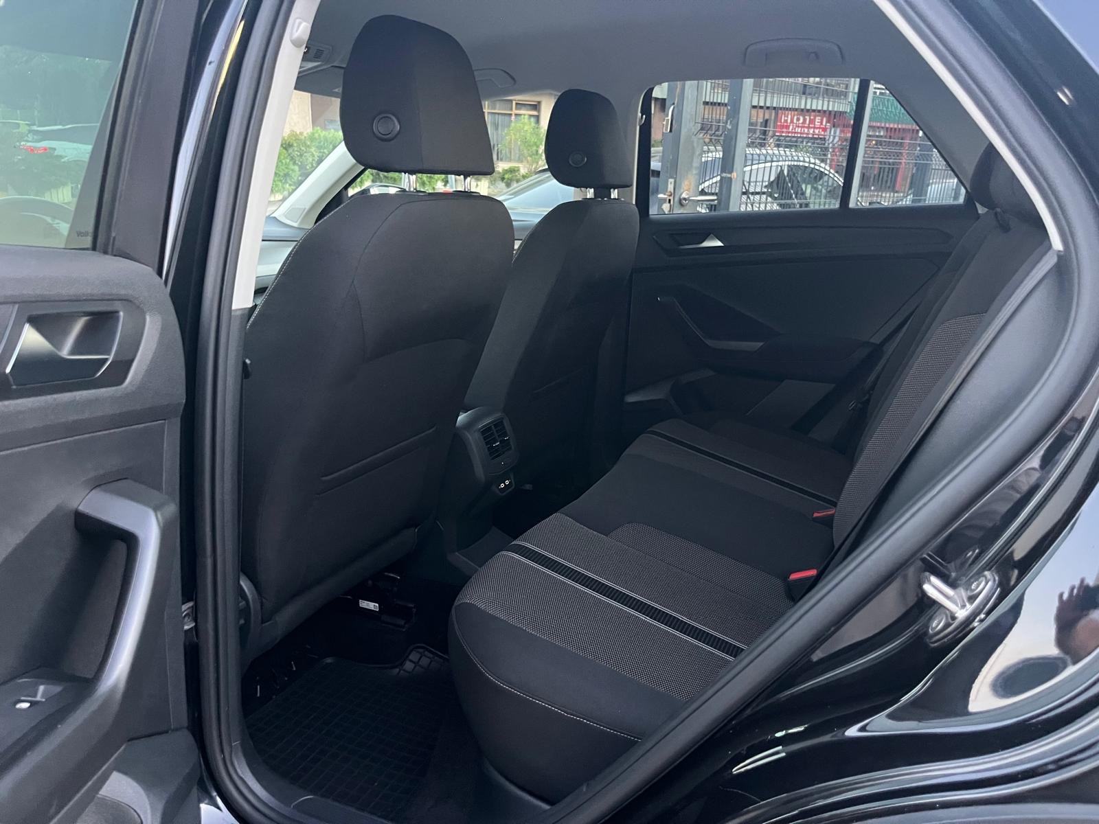 VW T-Roc 2,0 TDI DSG 150KS NAVI,LED,KAM 1VL Nije uvoz Jamstvo 1G, fotografija 14