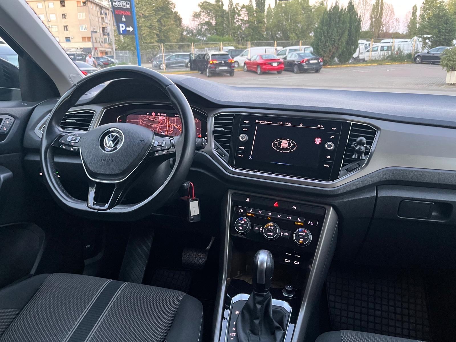 VW T-Roc 2,0 TDI DSG 150KS NAVI,LED,KAM 1VL Nije uvoz Jamstvo 1G, fotografija 16