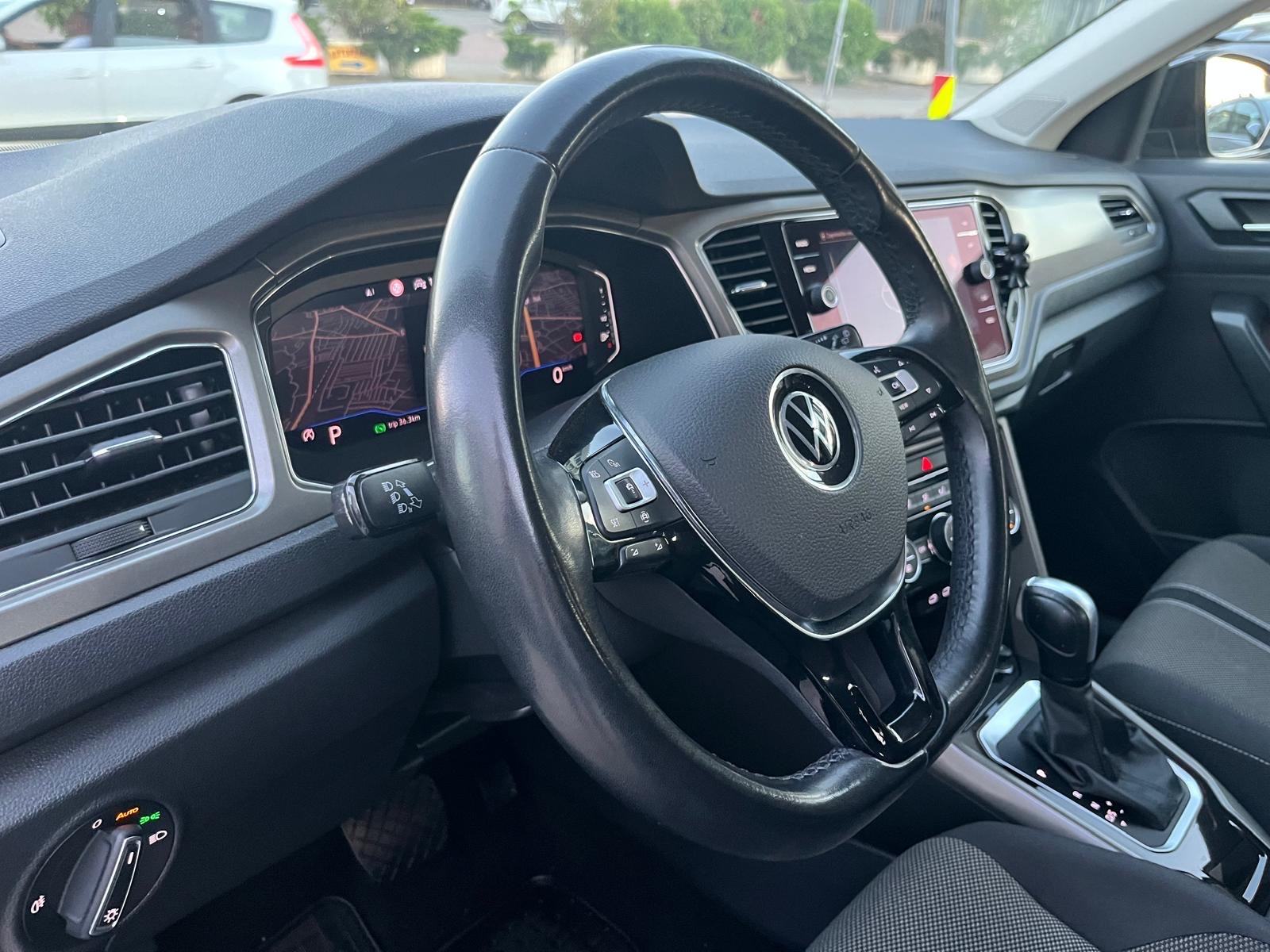 VW T-Roc 2,0 TDI DSG 150KS NAVI,LED,KAM 1VL Nije uvoz Jamstvo 1G, fotografija 17