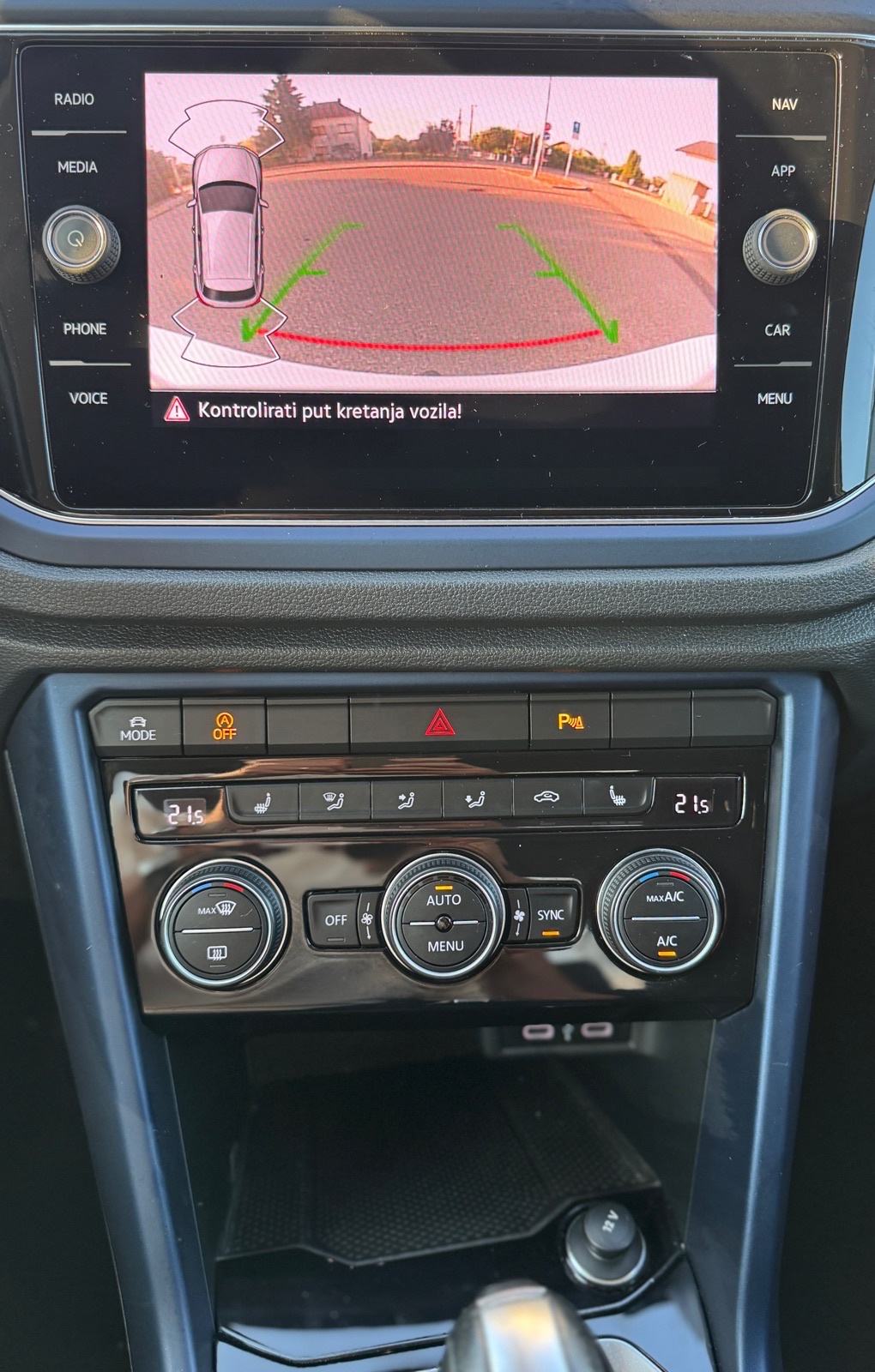 VW T-ROC 2.0 TDI DSG 2021g•Matrix•Ambi•Rega7/27, fotografija 8