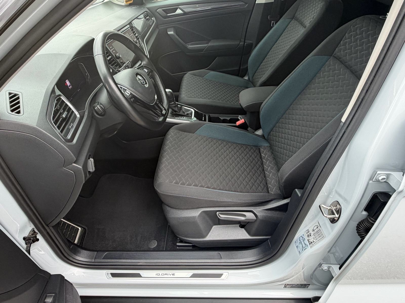 VW T-Roc 2.0 TDI “DSG”KAMERA-NAVI-VIRTUAL-KEYLESS GO-LED-PERLA, fotografija 14