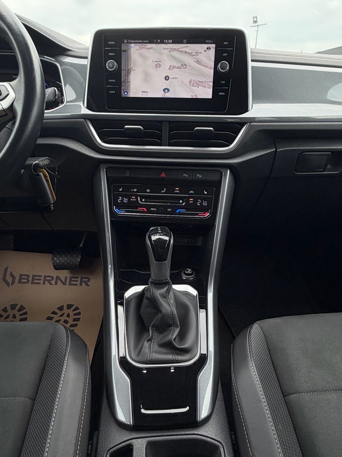 VW T-Roc 2,0 TDI DSG *Novi model* Style *FULL LED* Kamera R17 Servisna, fotografija 20