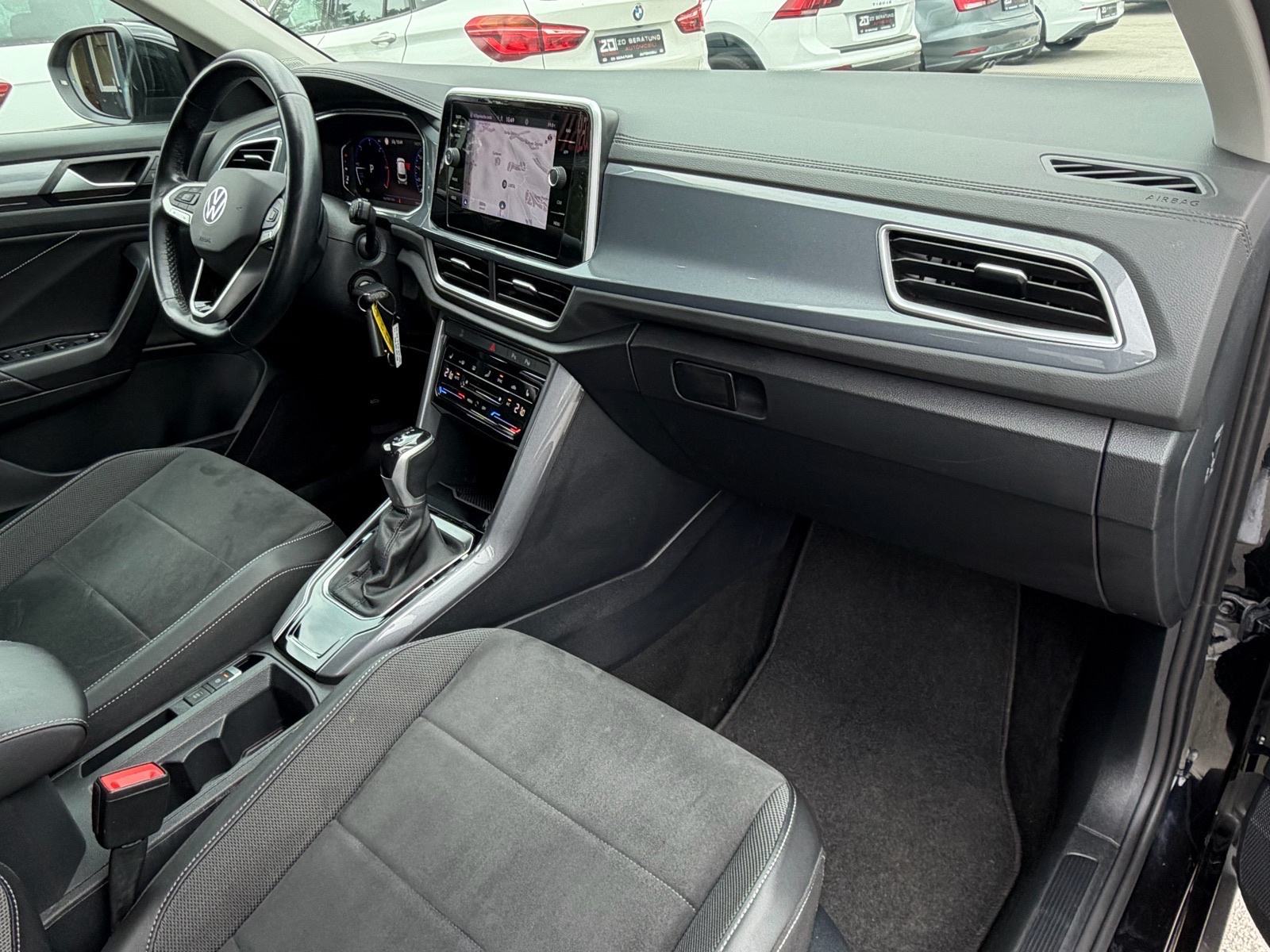 VW T-Roc 2,0 TDI DSG *Novi model* Style *FULL LED* Kamera R17 Servisna, fotografija 14