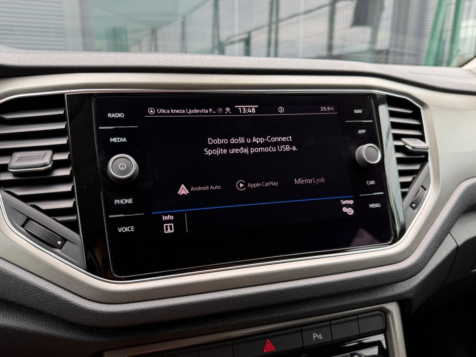 VW T-Roc 2,0 TDI DSG NAVIGACIJA°ADAPTIVNI-TEMPOMAT°LEASING BEZ UČEŠĆA°, fotografija 19
