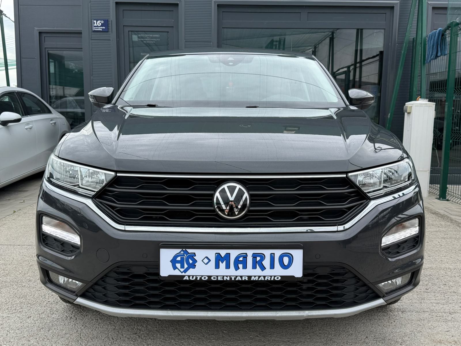 VW T-Roc 2,0 TDI DSG NAVIGACIJA°ADAPTIVNI-TEMPOMAT°LEASING BEZ UČEŠĆA°, fotografija 3