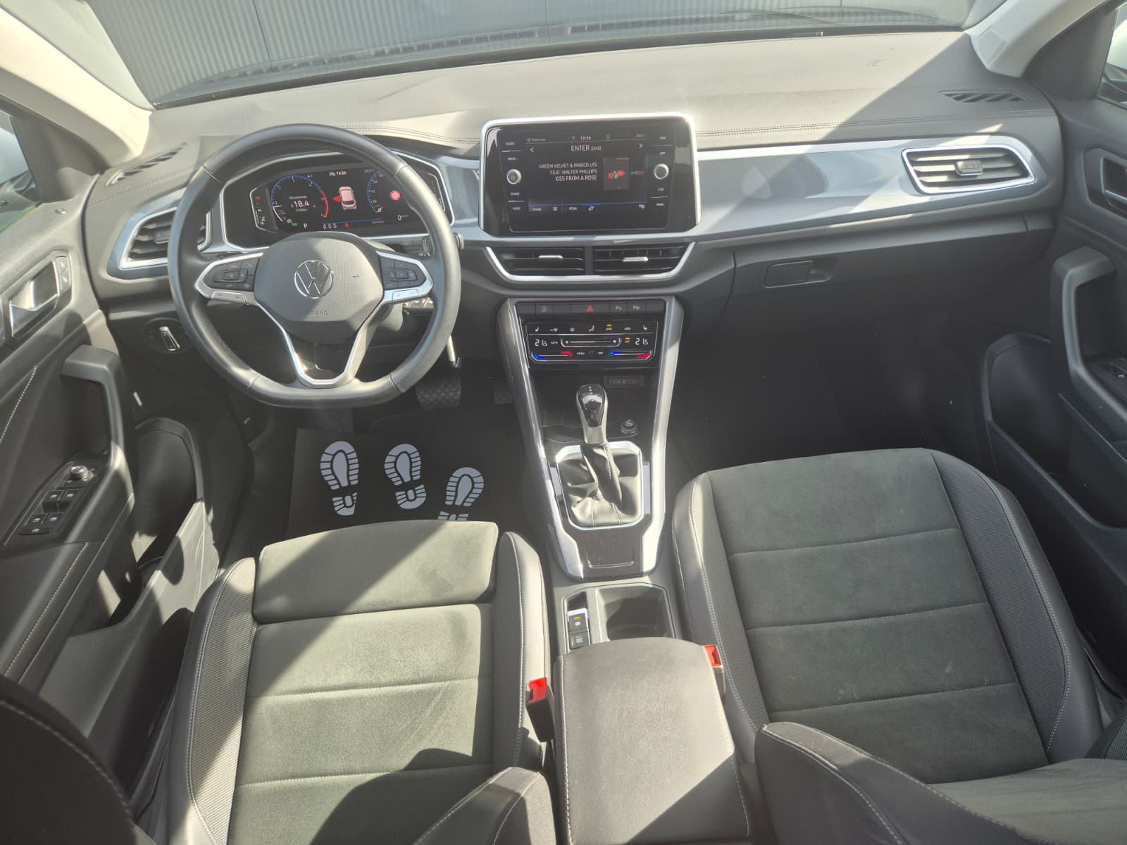 VW T-Roc 2,0 TDI DSG ☆ u PDV-u ☆ GARANCIJA ☆ RATA OD 243€, fotografija 14