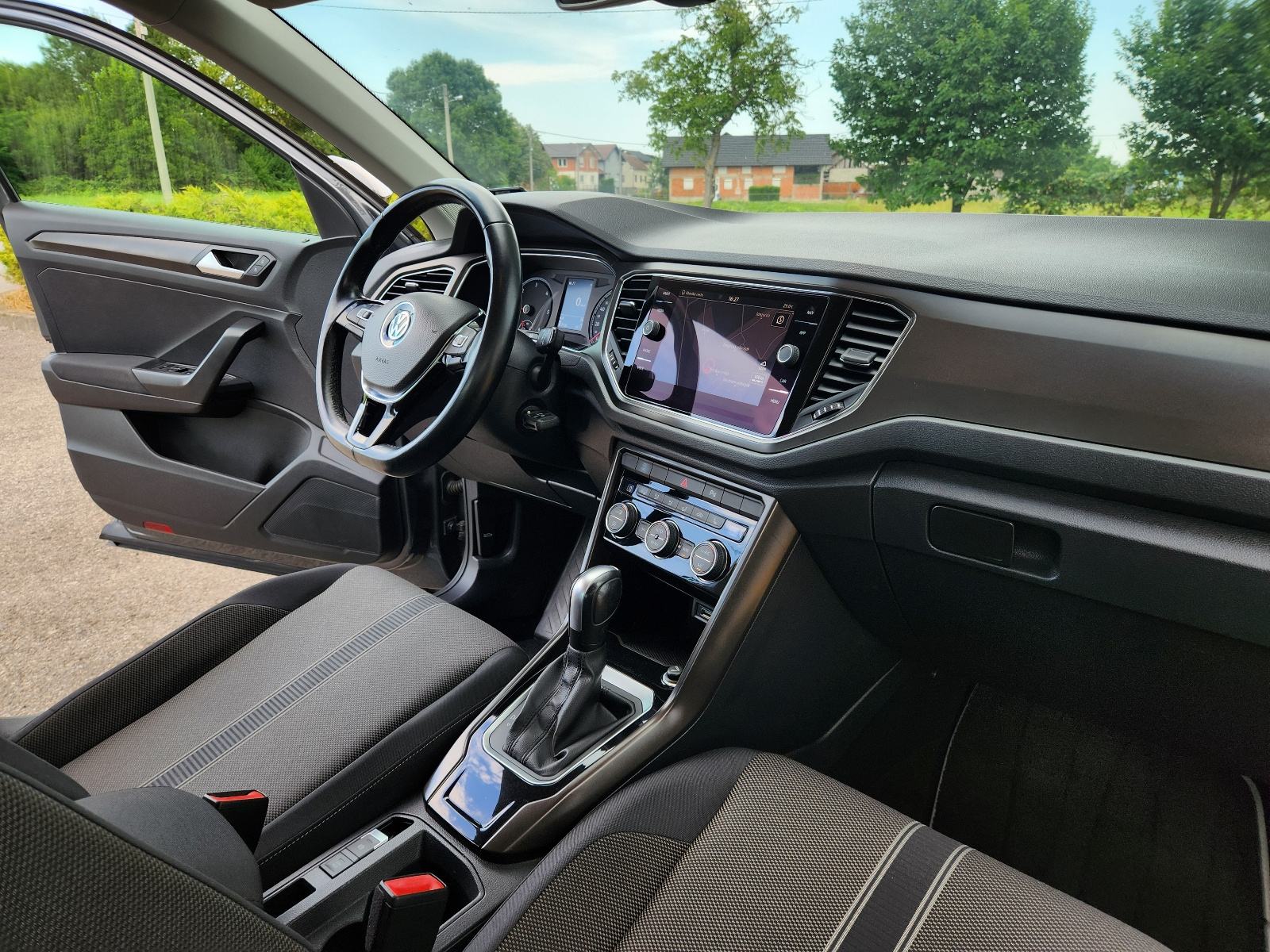 VW T-Roc 2,0 TDI DSG, fotografija 12