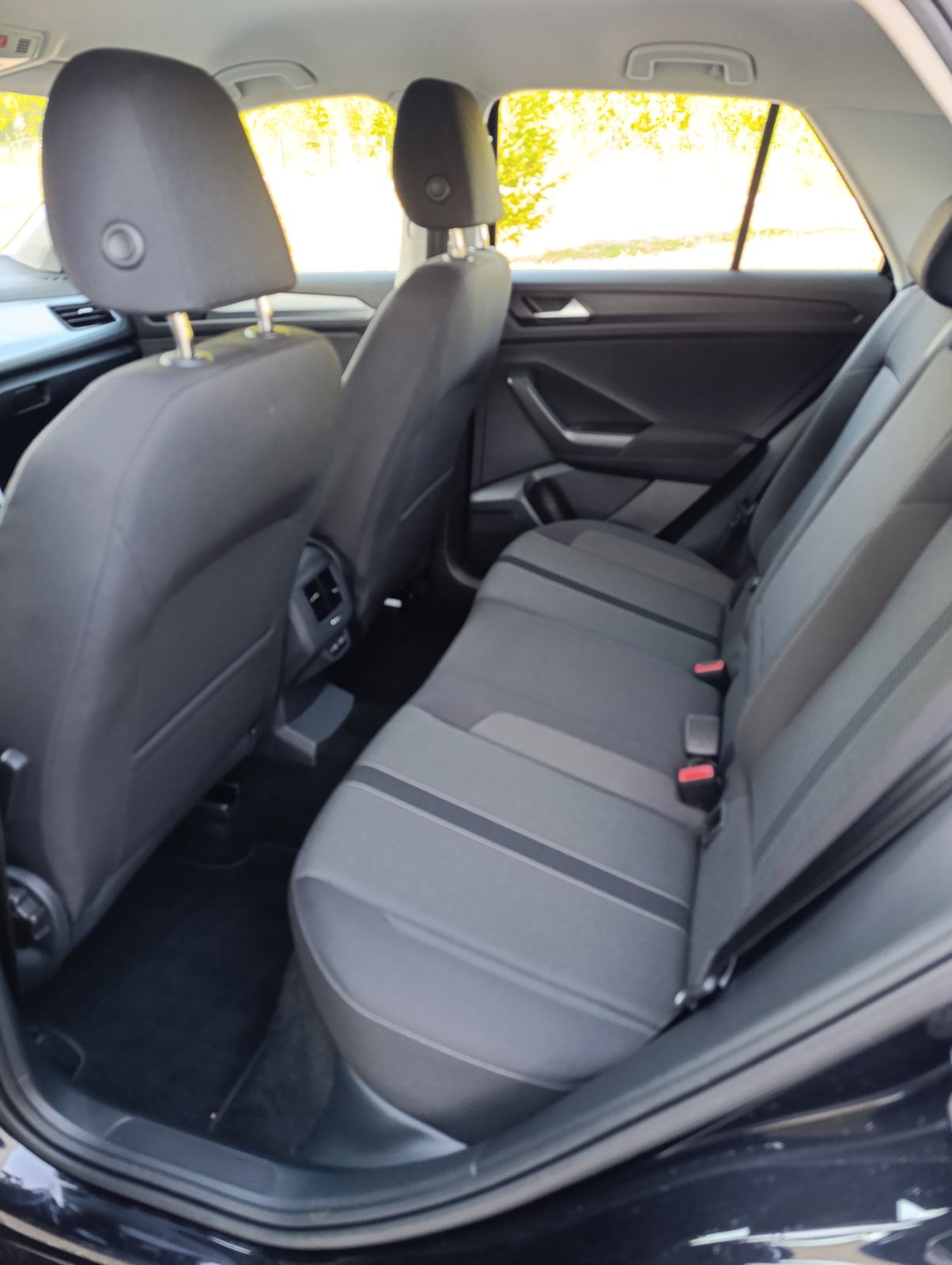 VW T-Roc 2,0 TDI DSG, VIRT, NAVI, KAMERA, IQ LIGHT, F1, KEYLESS,ACC, fotografija 8