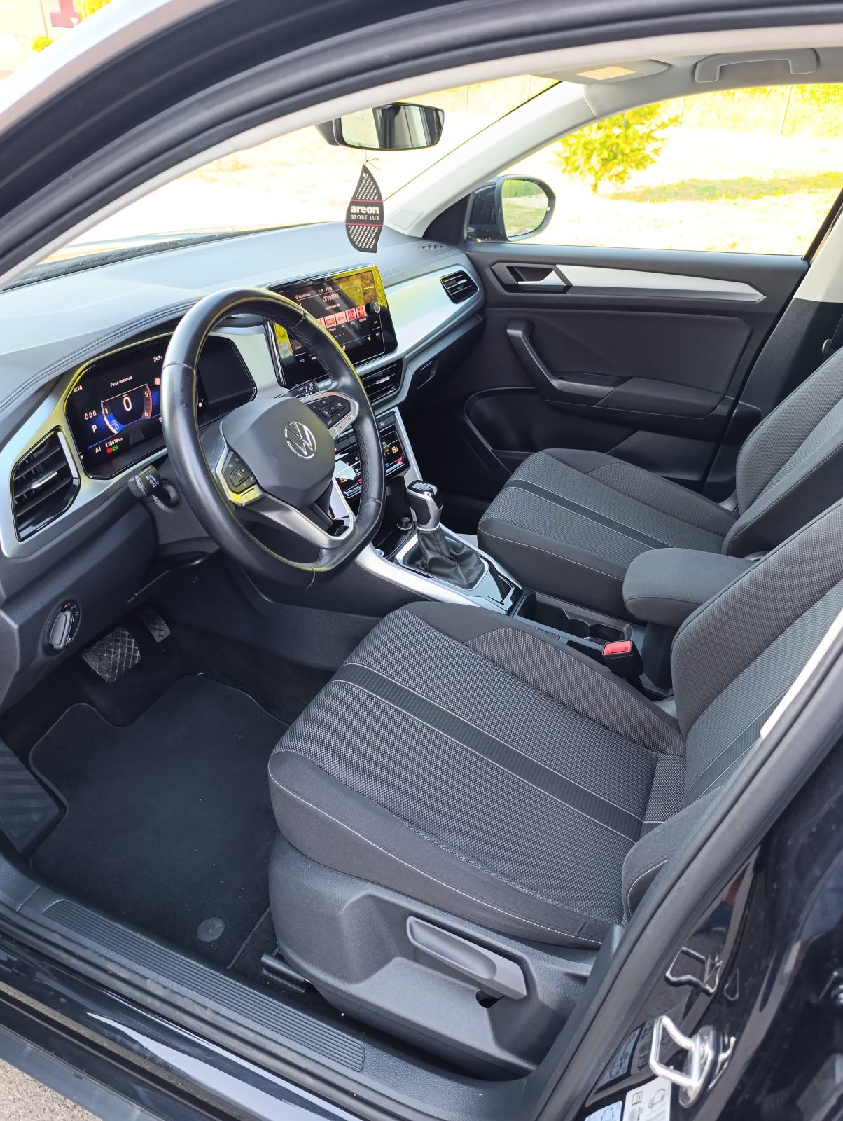 VW T-Roc 2,0 TDI DSG, VIRT, NAVI, KAMERA, IQ LIGHT, F1, KEYLESS,ACC, fotografija 7