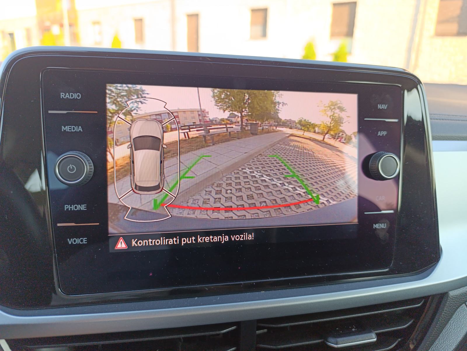 VW T-Roc 2,0 TDI DSG, VIRT, NAVI, KAMERA, IQ LIGHT, F1, KEYLESS,ACC, fotografija 11