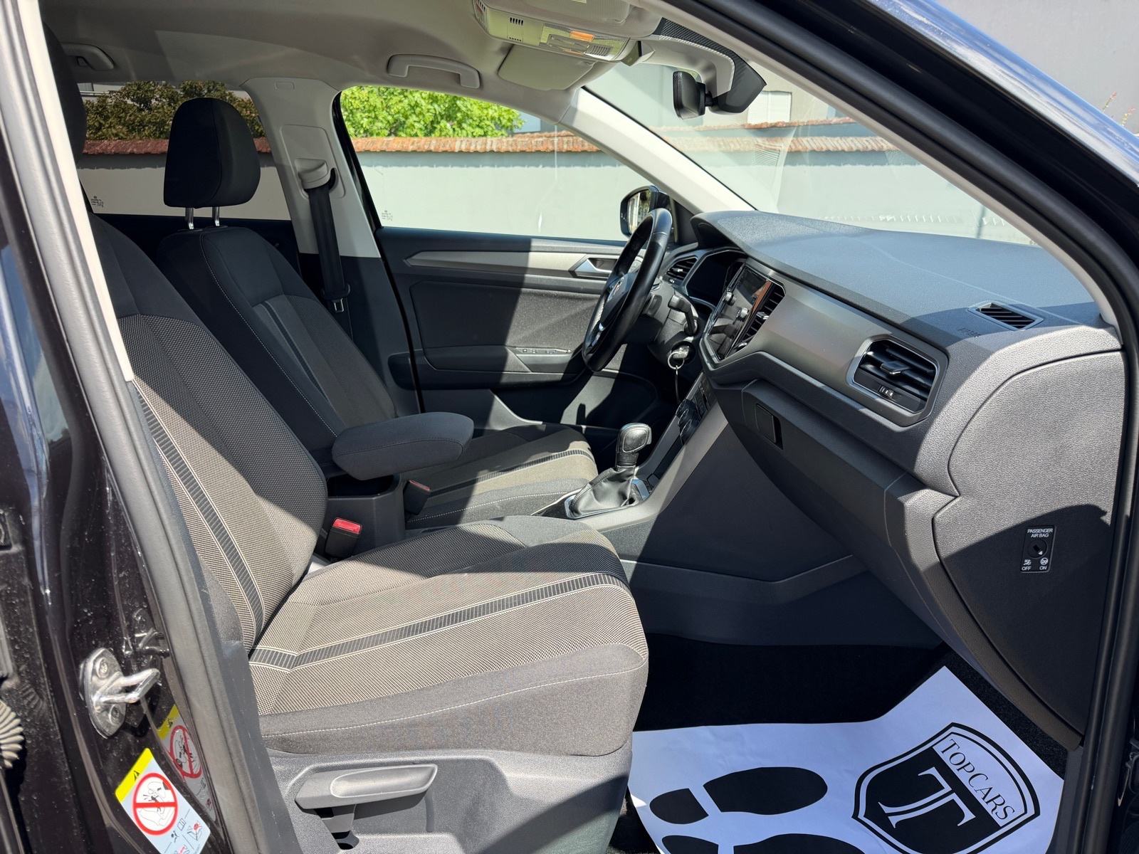 VW T-Roc 2,0 TDI DSG, Virtual, ACC Tempomat, Auto klima, Servisna, fotografija 12