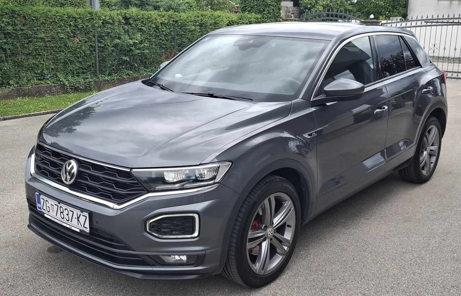 VW T-Roc 2,0 TDI **R-LINE** AUTOMATIK,VIRTUAL,MRTVI KUT!!, fotografija 1