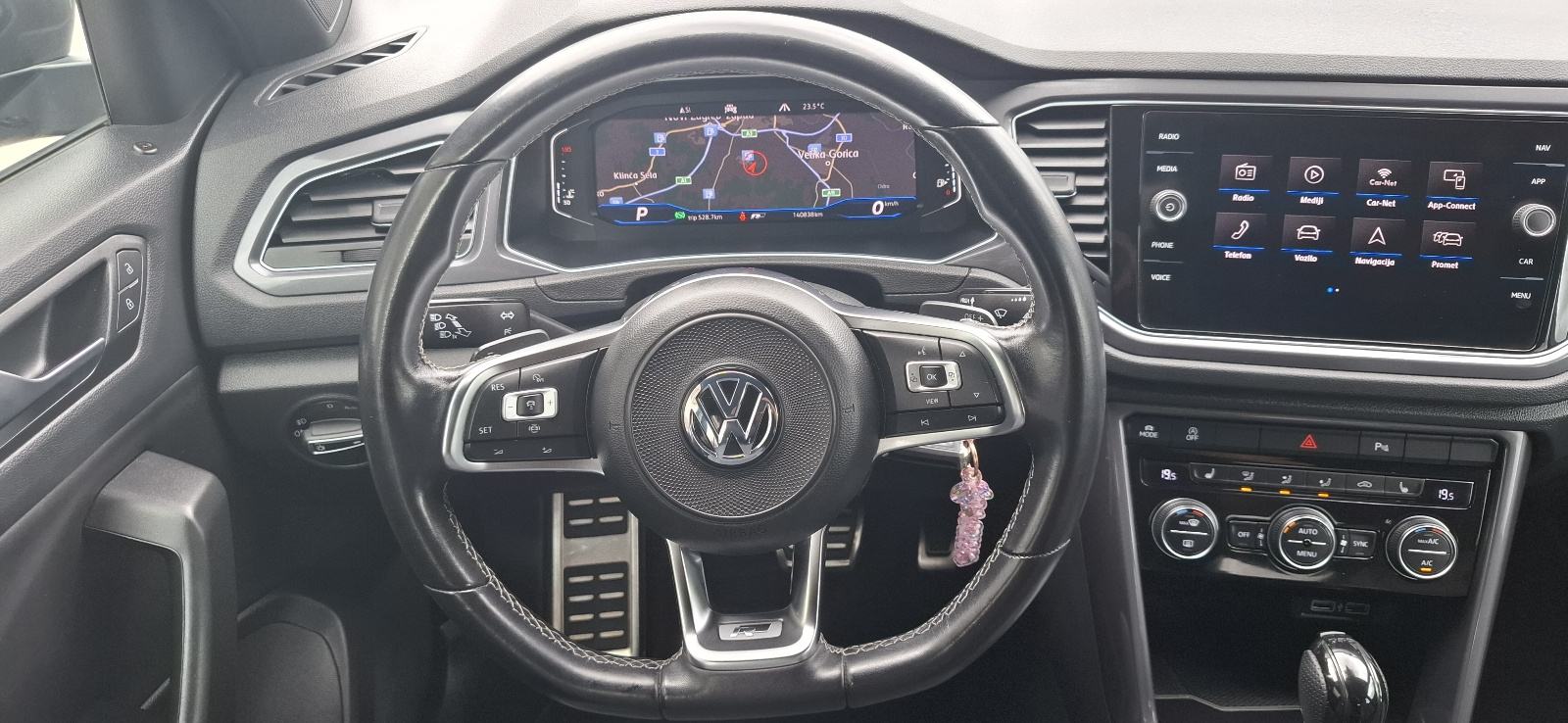 VW T-Roc 2,0 TDI **R-LINE** AUTOMATIK,VIRTUAL,MRTVI KUT!!, fotografija 11