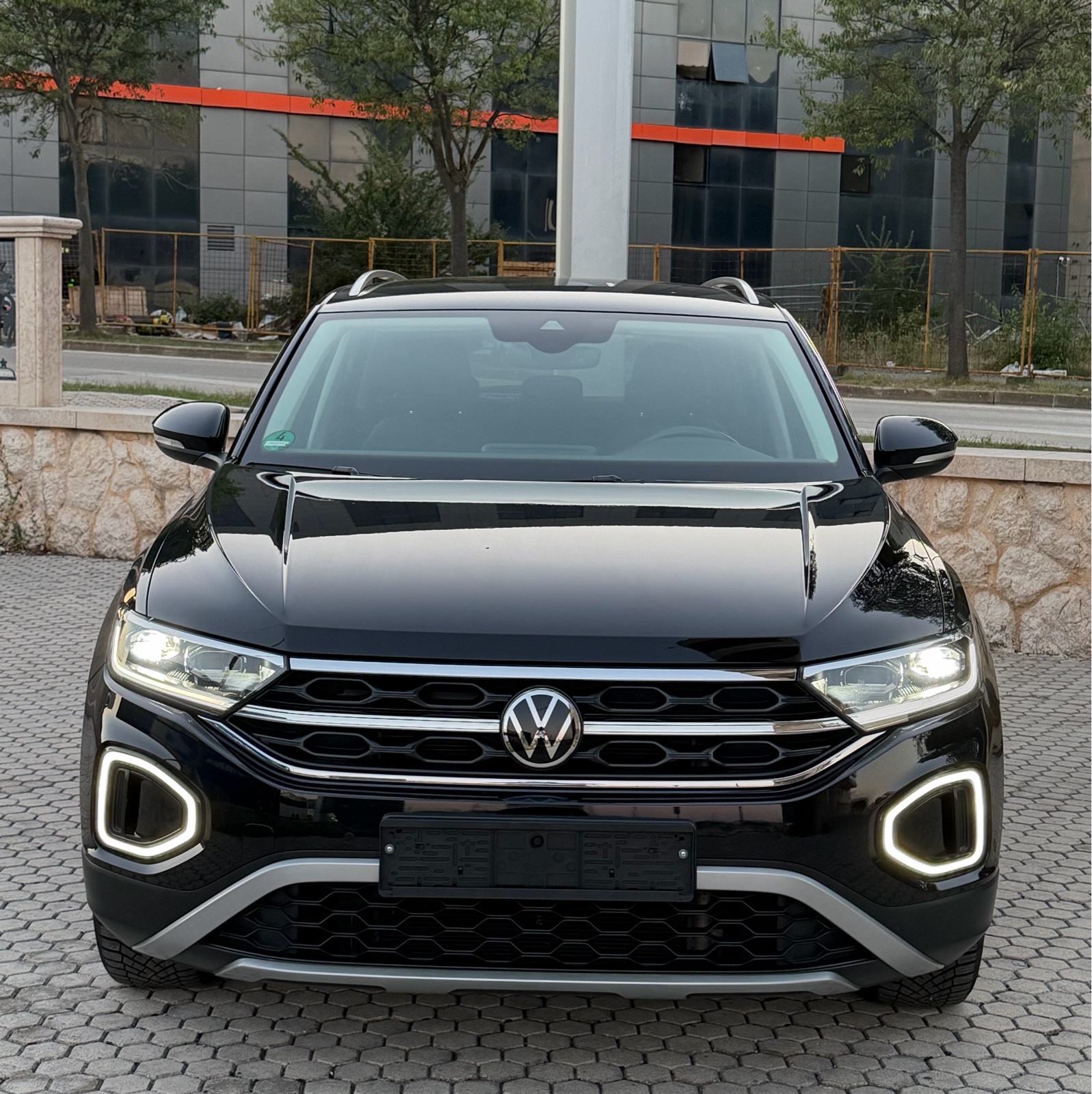 VW T-ROC 2.0 TDI ~ STYLE ~ MATRIX LED,VIRTUAL,ACC,KEYLESS,NAVI,PDC, fotografija 11