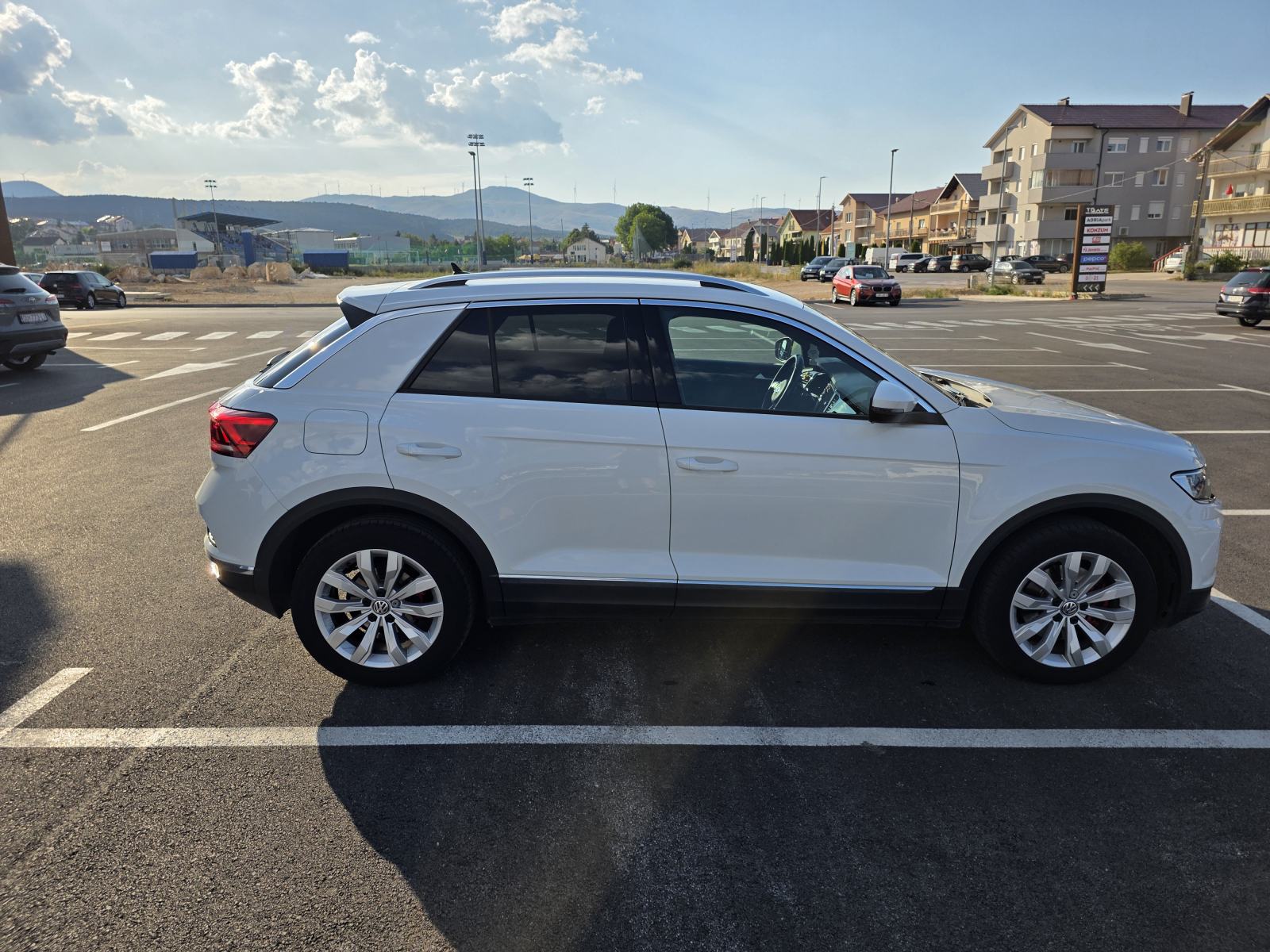 VW T-Roc 2,0 TDI, fotografija 4