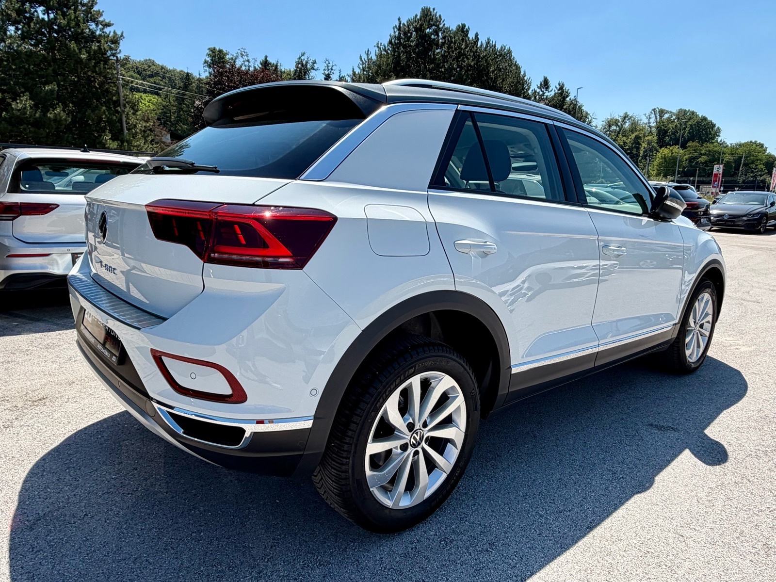 VW T-Roc 2,0 TDI Style *MATRIX LED* Kamera NaviPRO Koža R17 Servisna, fotografija 4