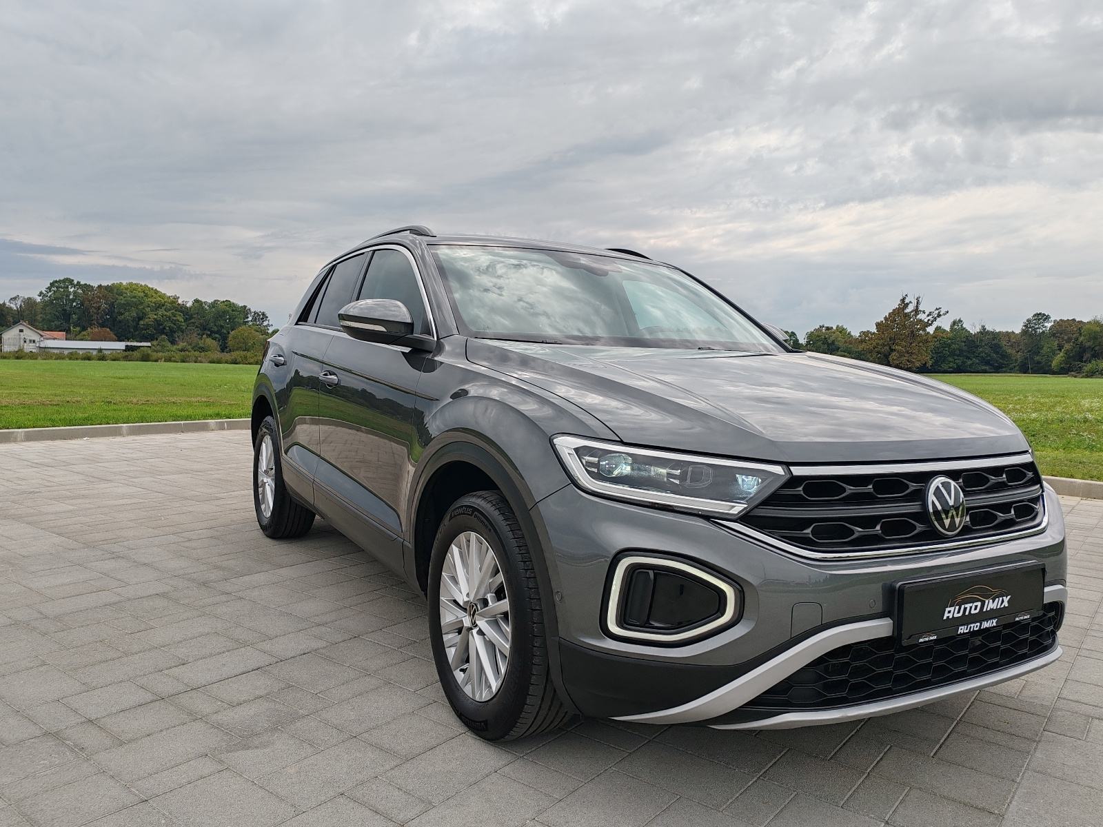 VW T-Roc 2.0tdi EDITION,DSG-150ks,MATRIX,KAMERA.., fotografija 9