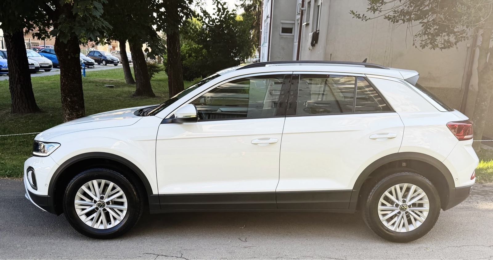 VW T-Roc 2.0Tdi * Style * 2023. Novi model - 64.000km - Leasing, fotografija 4