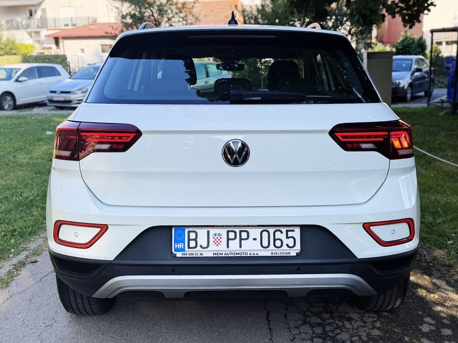VW T-Roc 2.0Tdi * Style * 2023. Novi model - 64.000km - Leasing, fotografija 6