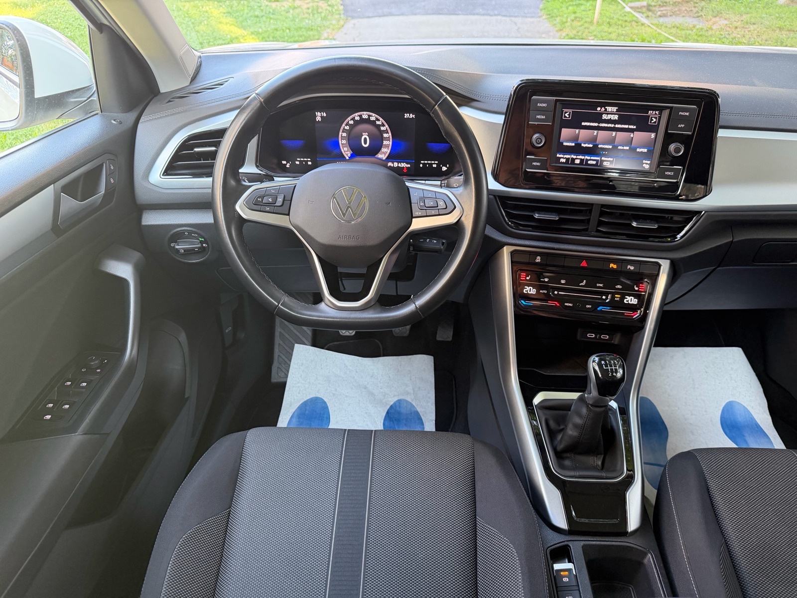 VW T-Roc 2.0Tdi * Style * 2023. Novi model - 64.000km - Leasing, fotografija 10