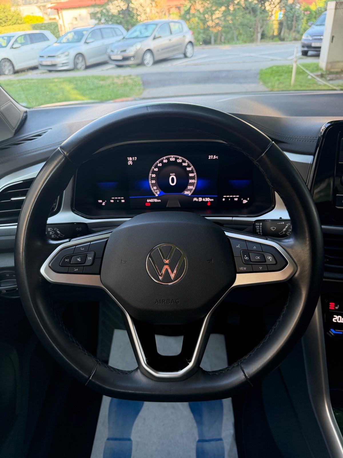 VW T-Roc 2.0Tdi * Style * 2023. Novi model - 64.000km - Leasing, fotografija 12