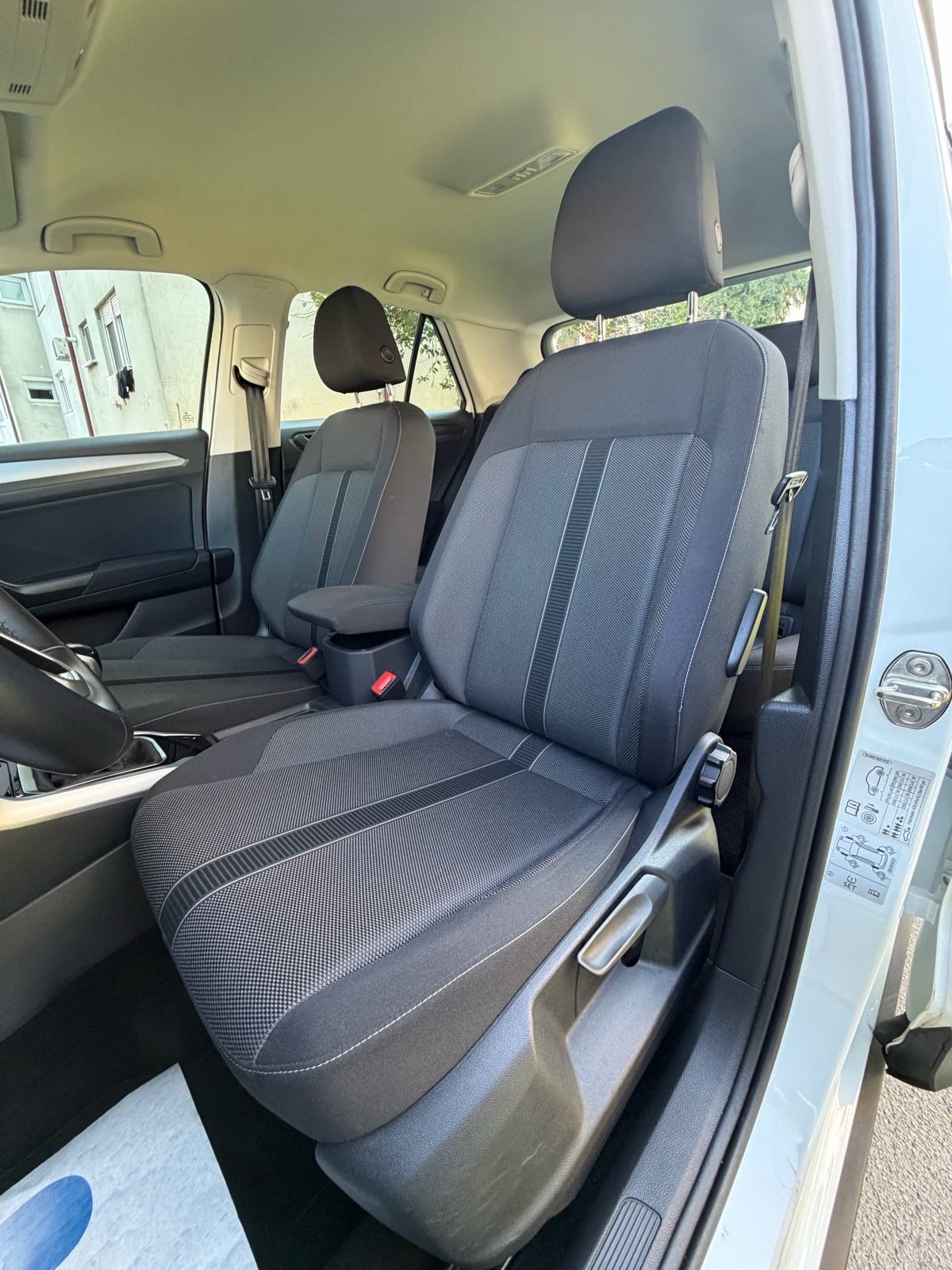 VW T-Roc 2.0Tdi * Style * 2023. Novi model - 64.000km - Leasing, fotografija 14
