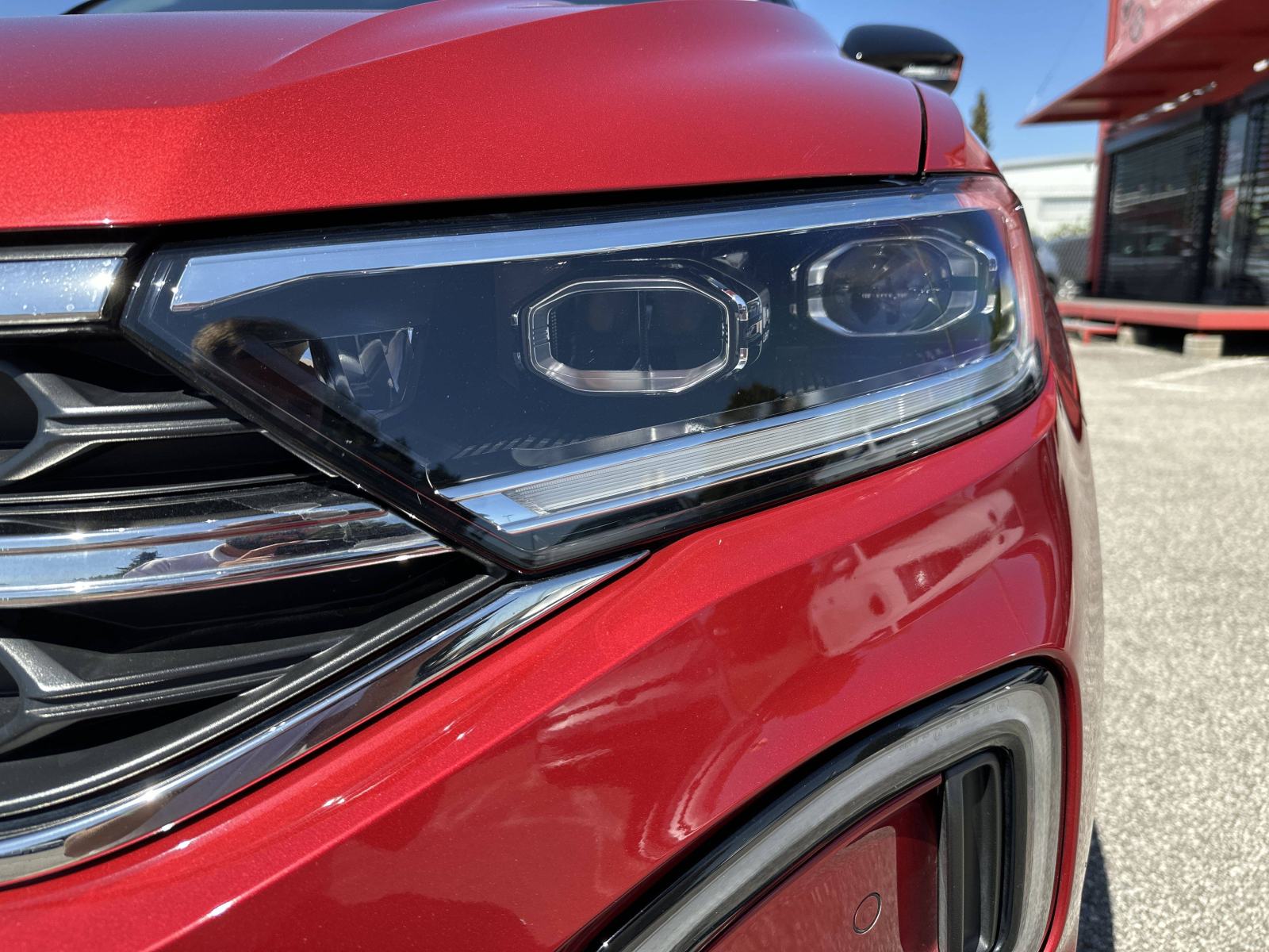 VW T-ROC 2022 • PREMIUM jamstvo • AutoZubak Rabljena, fotografija 18