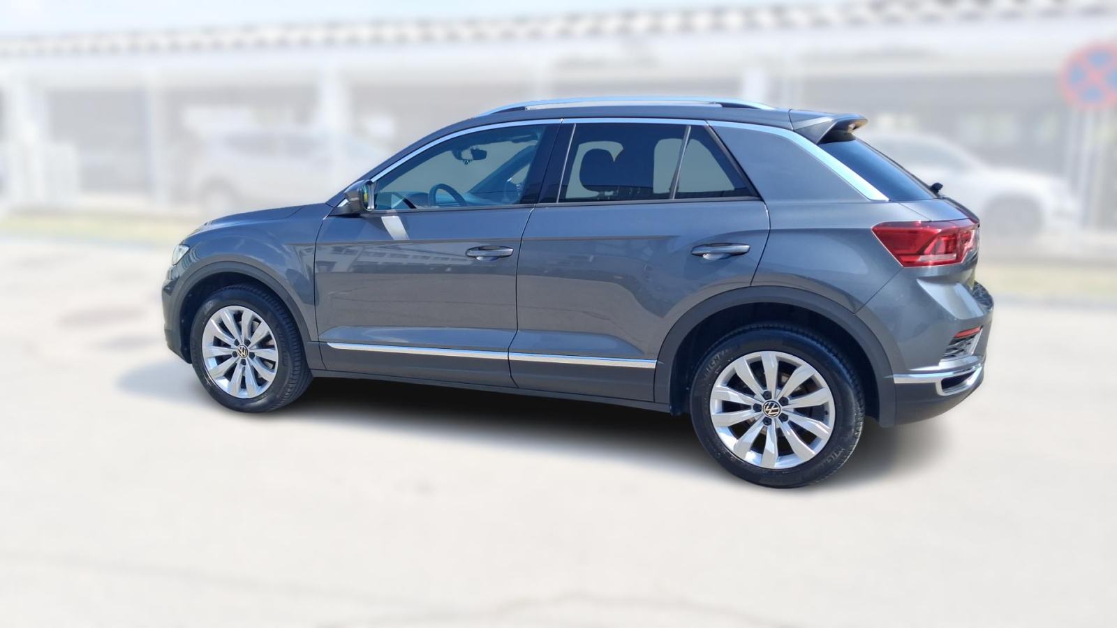 VW T-ROC 2022 • PREMIUM jamstvo • AutoZubak Rabljena, fotografija 6