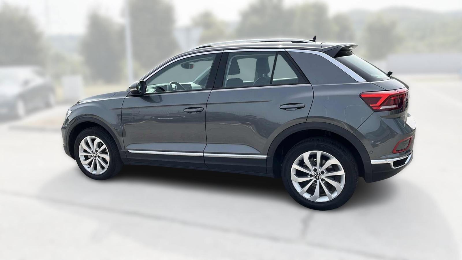 VW T-ROC 2022 • PREMIUM jamstvo • AutoZubak Rabljena, fotografija 6