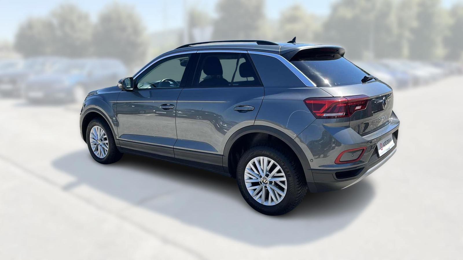 VW T-ROC 2023 • PREMIUM jamstvo • AutoZubak Rabljena, fotografija 7