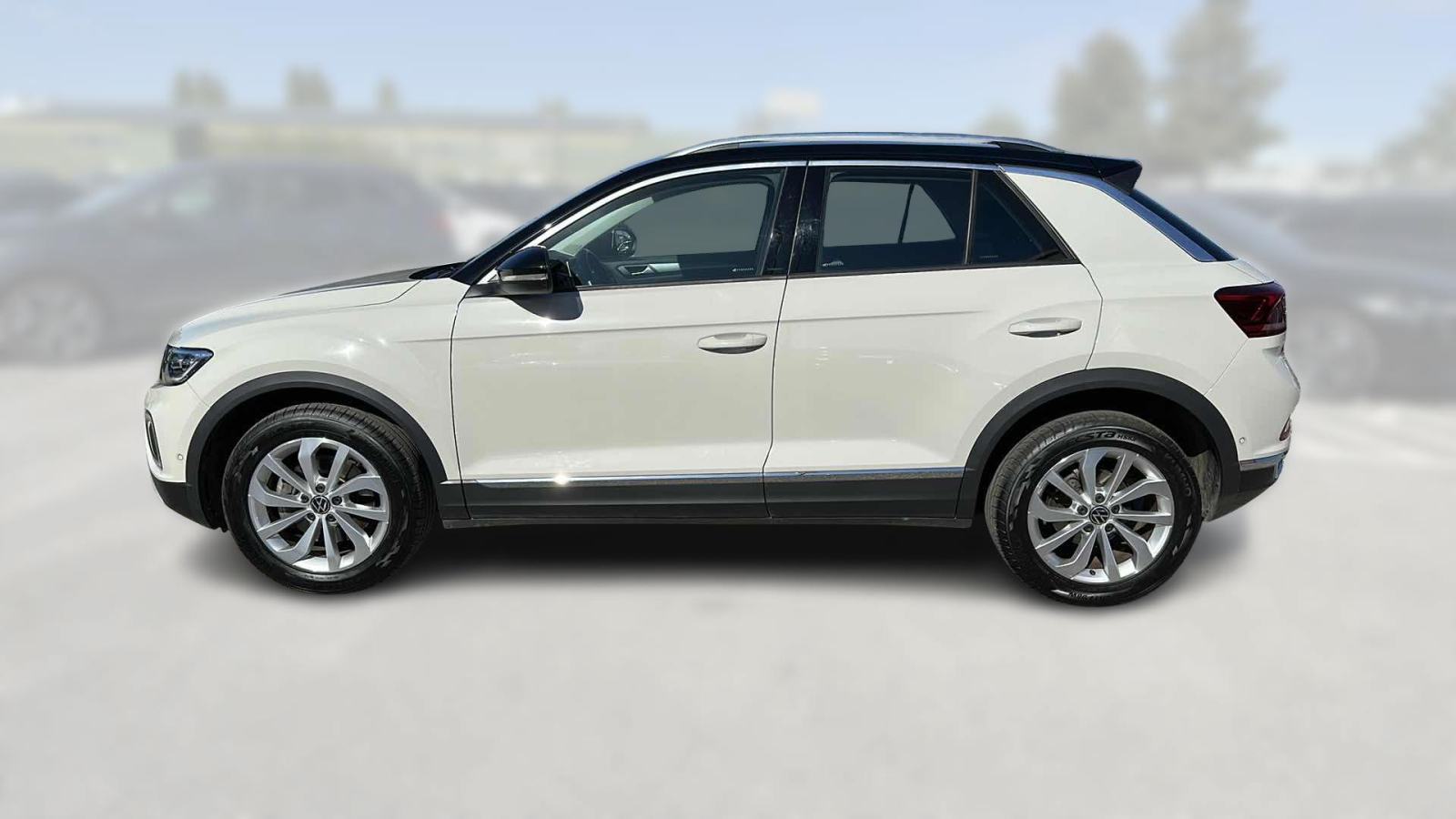VW T-ROC 2023 • PREMIUM jamstvo • AutoZubak Rabljena, fotografija 5