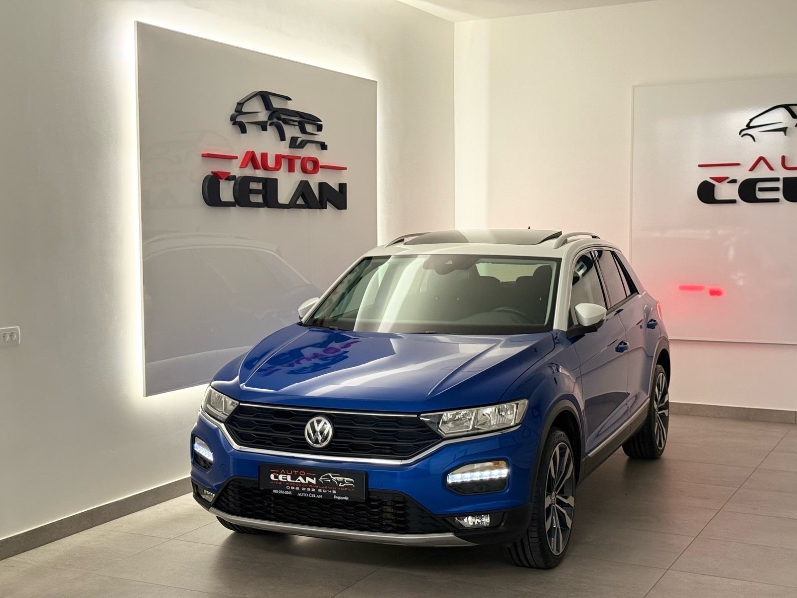 VW T-Roc Mod.2020⭐️Jamstvo⭐️Panorama_Virtual~Alu19_Ambient~Kamera, fotografija 4
