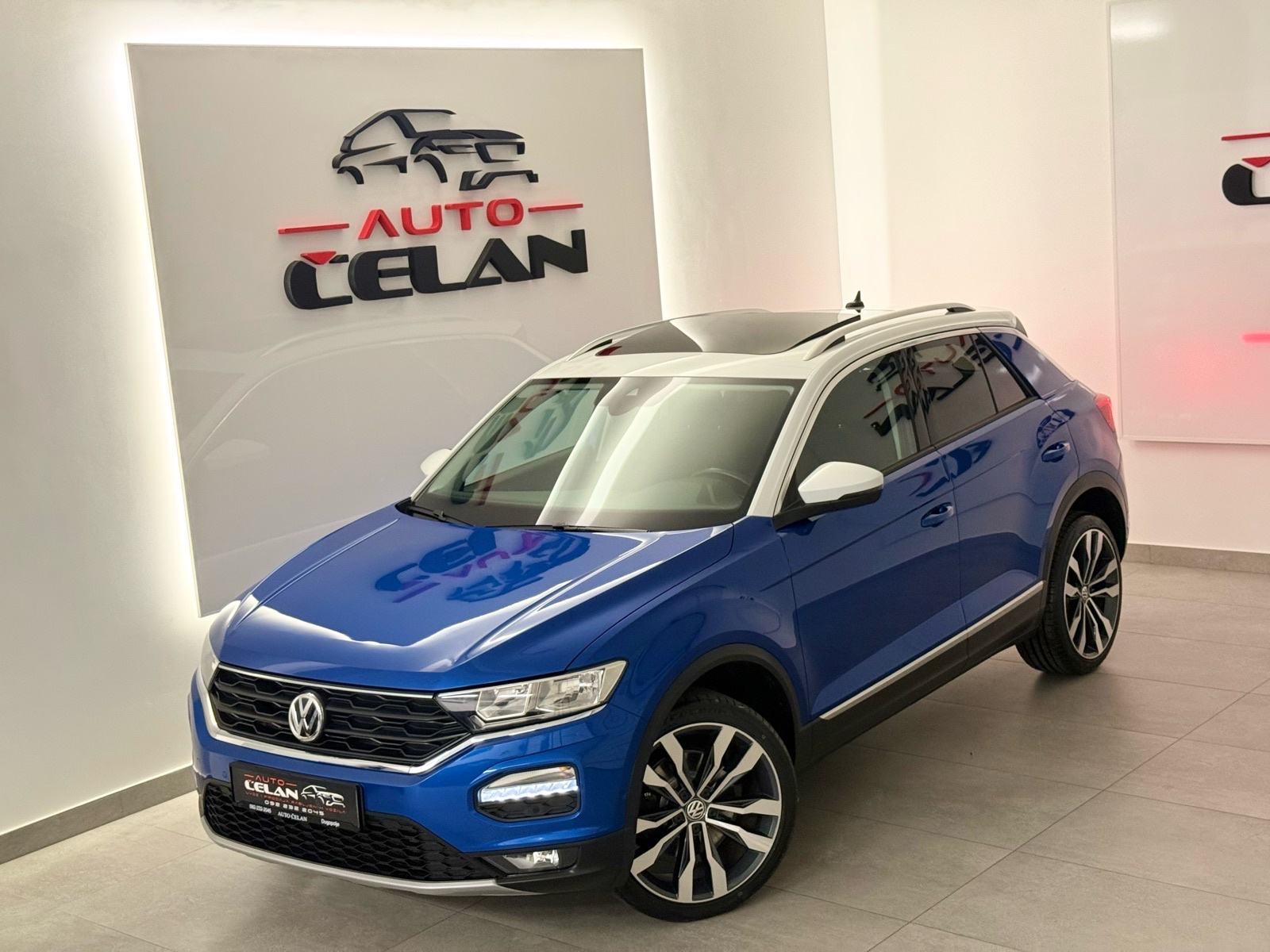 VW T-Roc Mod.2020⭐️Jamstvo⭐️Panorama_Virtual~Alu19_Ambient~Kamera, fotografija 2