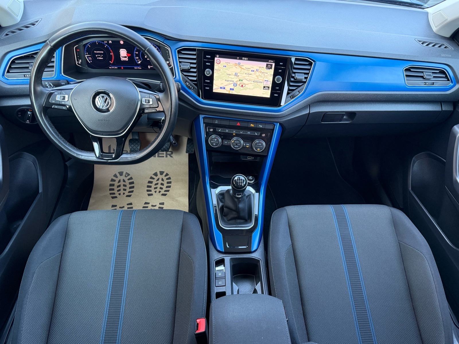 VW T-Roc Mod.2020⭐️Jamstvo⭐️Panorama_Virtual~Alu19_Ambient~Kamera, fotografija 20
