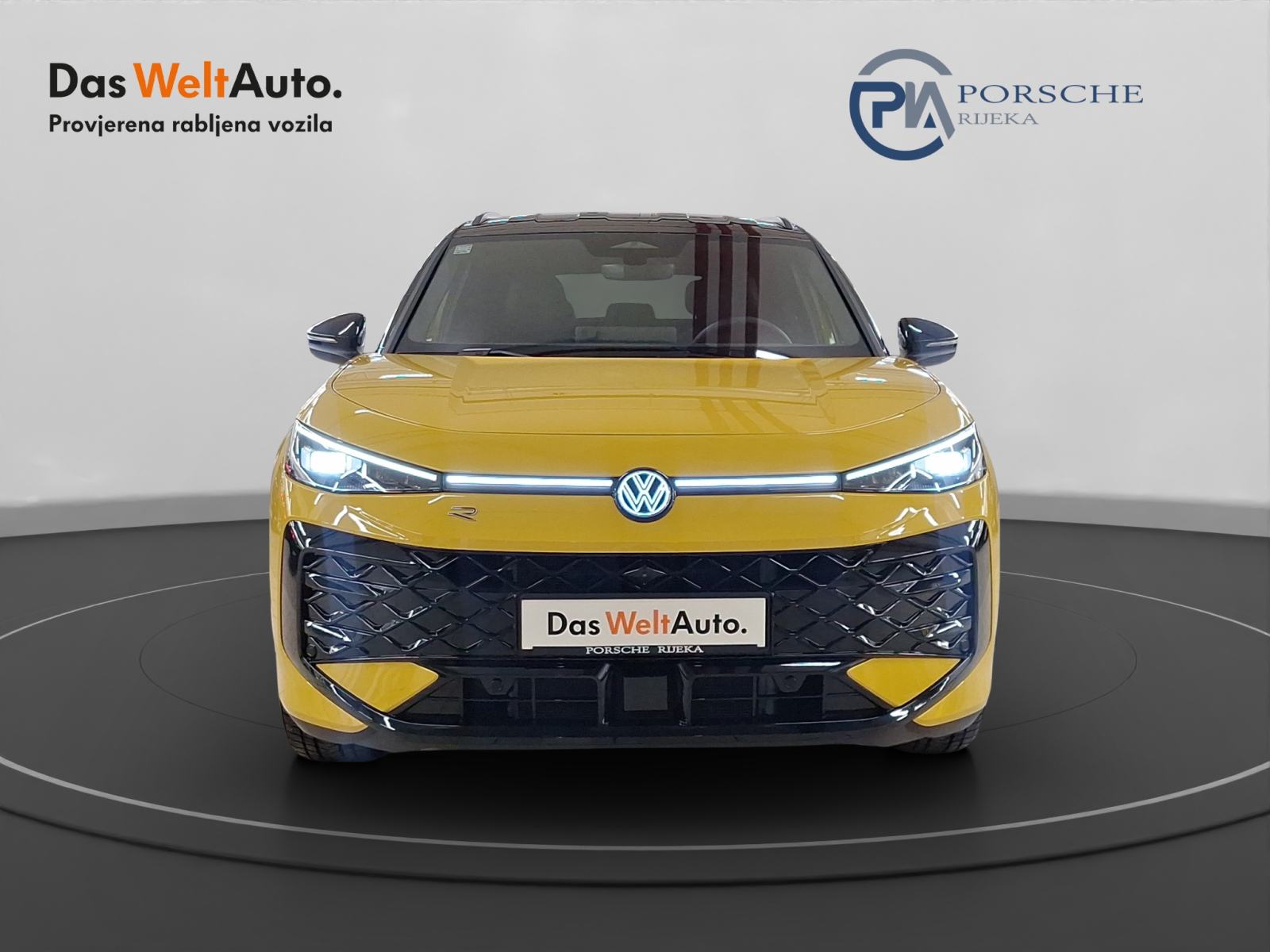 VW T-Roc NF 1.5 eTSI DSG R-Line * DEMO VOZILO *, fotografija 2