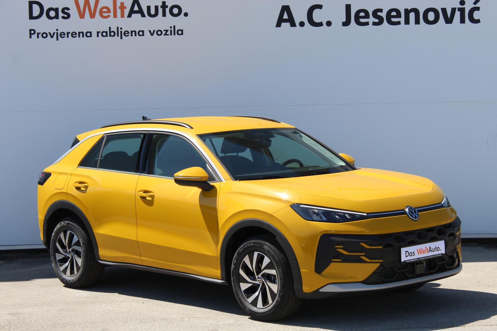 VW T-Roc NF 1,5 eTSI DSG Trend, pogled izvana - slika 3