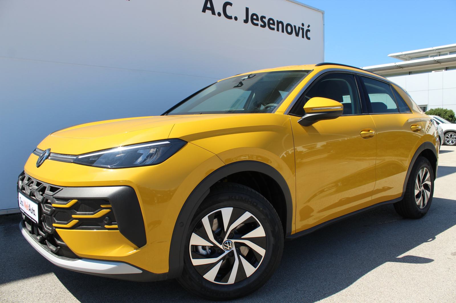 VW T-Roc NF 1,5 eTSI DSG Trend, fotografija 7