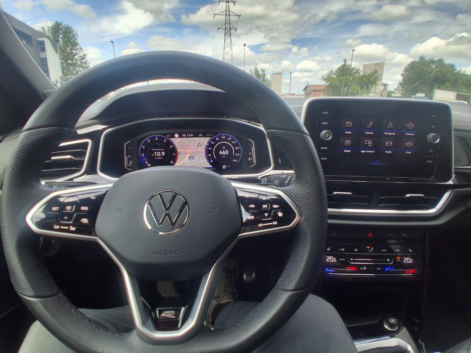 VW T-Roc R-Line1,5 TSI DSG KAMERA ALCANTARA ACC FRONT LANE TRAVEL LED, fotografija 13
