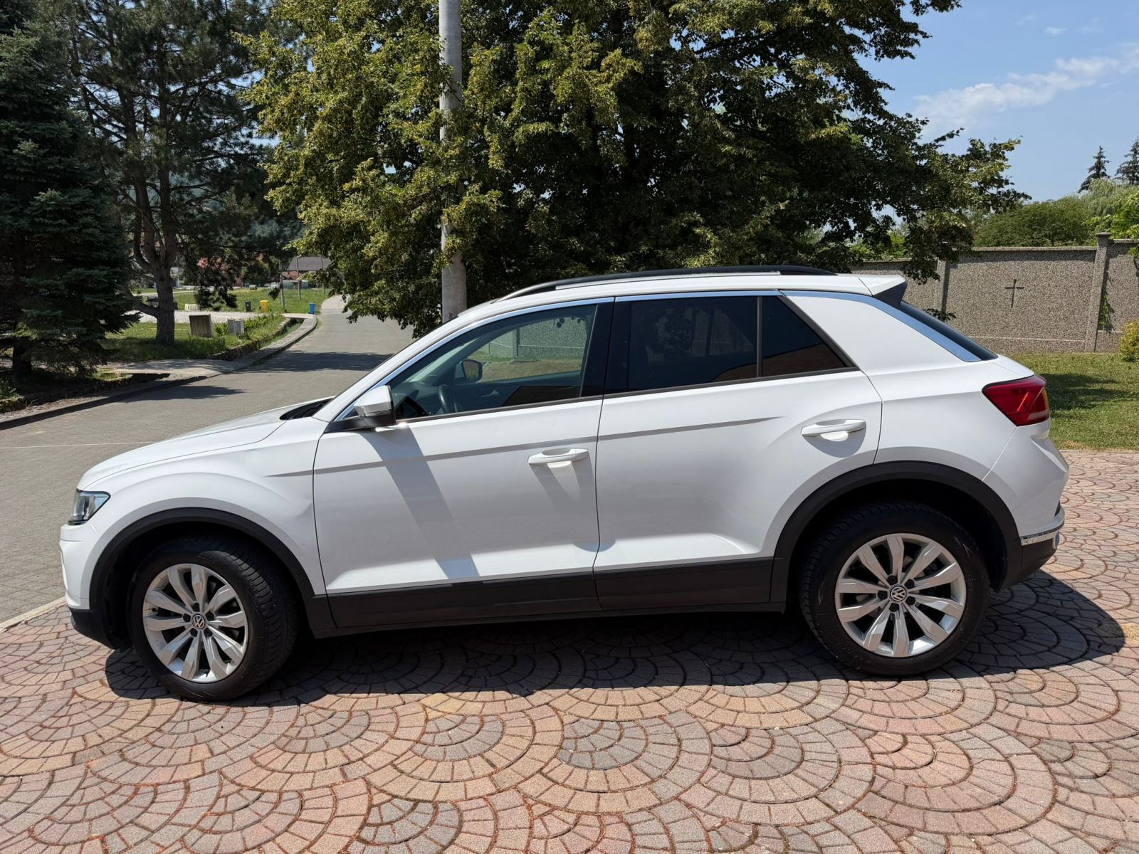 VW T-ROC, TOP STANJE, SERVISNA, fotografija 8