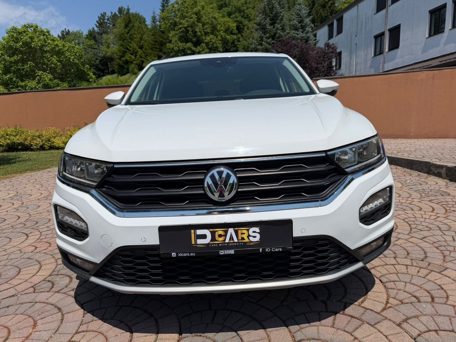 VW T-ROC, TOP STANJE, SERVISNA, fotografija 2