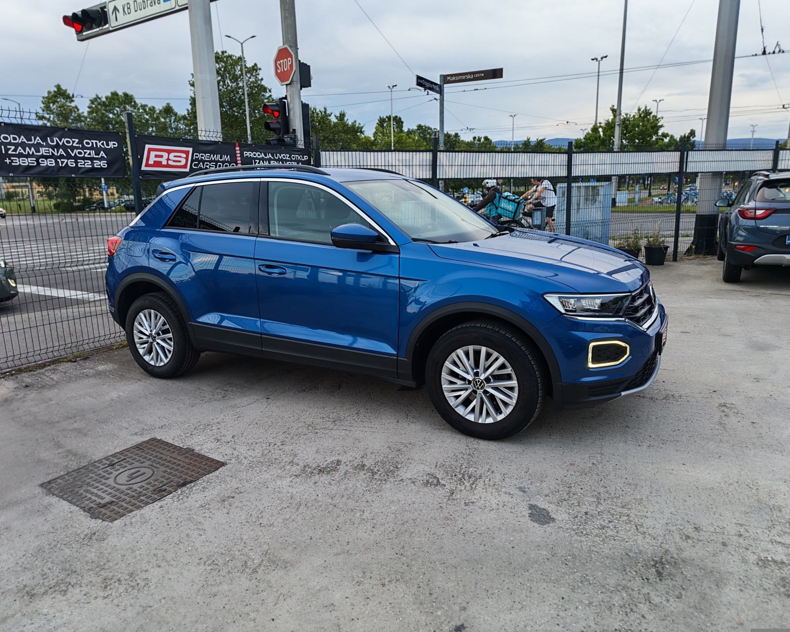 VW T-ROC TSI 110KS DESIGN, HR AUTO, LED, KLIMA, PDC, R-KAM, JAMSTVO 1G, fotografija 18
