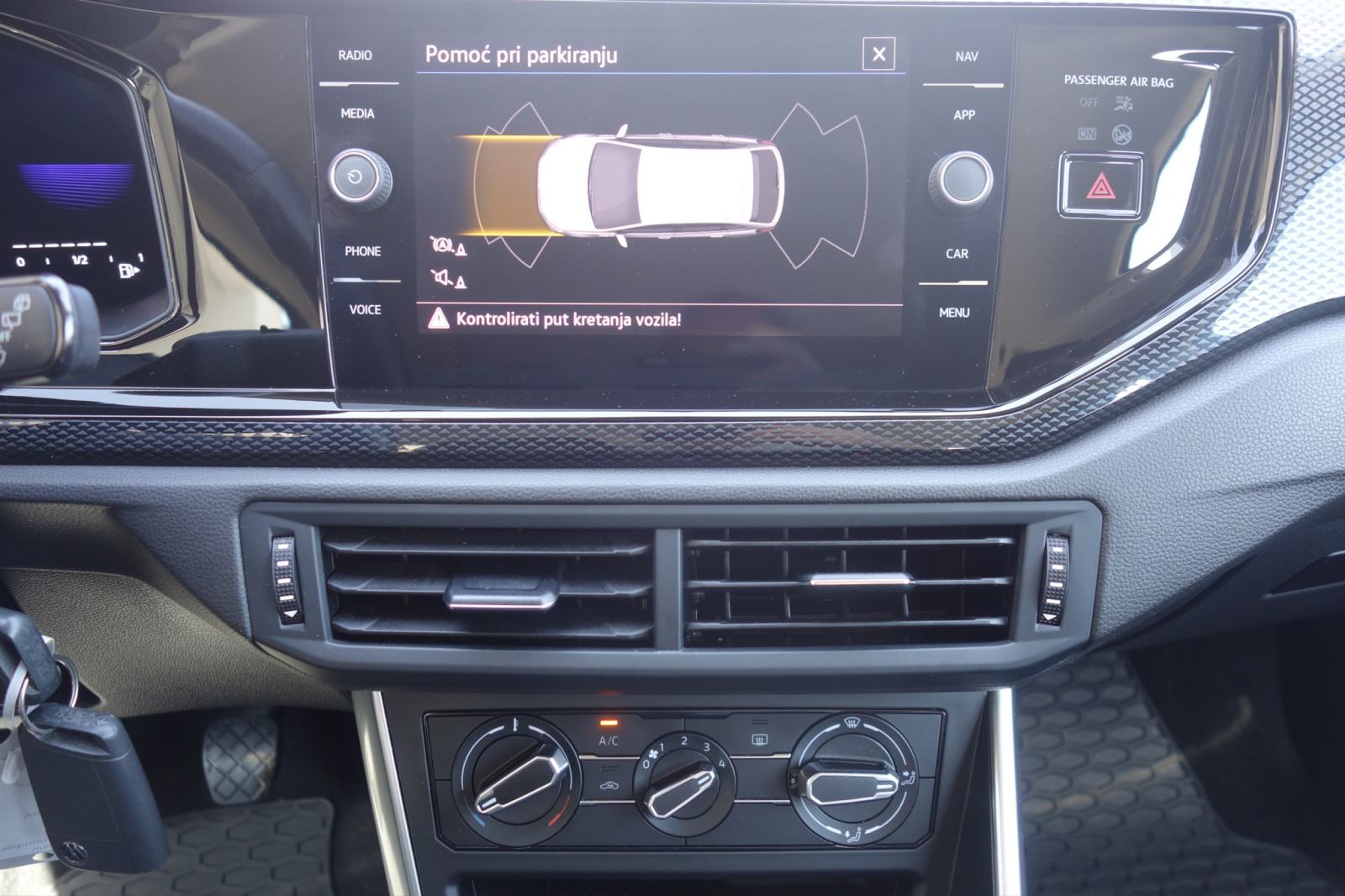 VW Taigo 1,0 TSI Life, fotografija 14