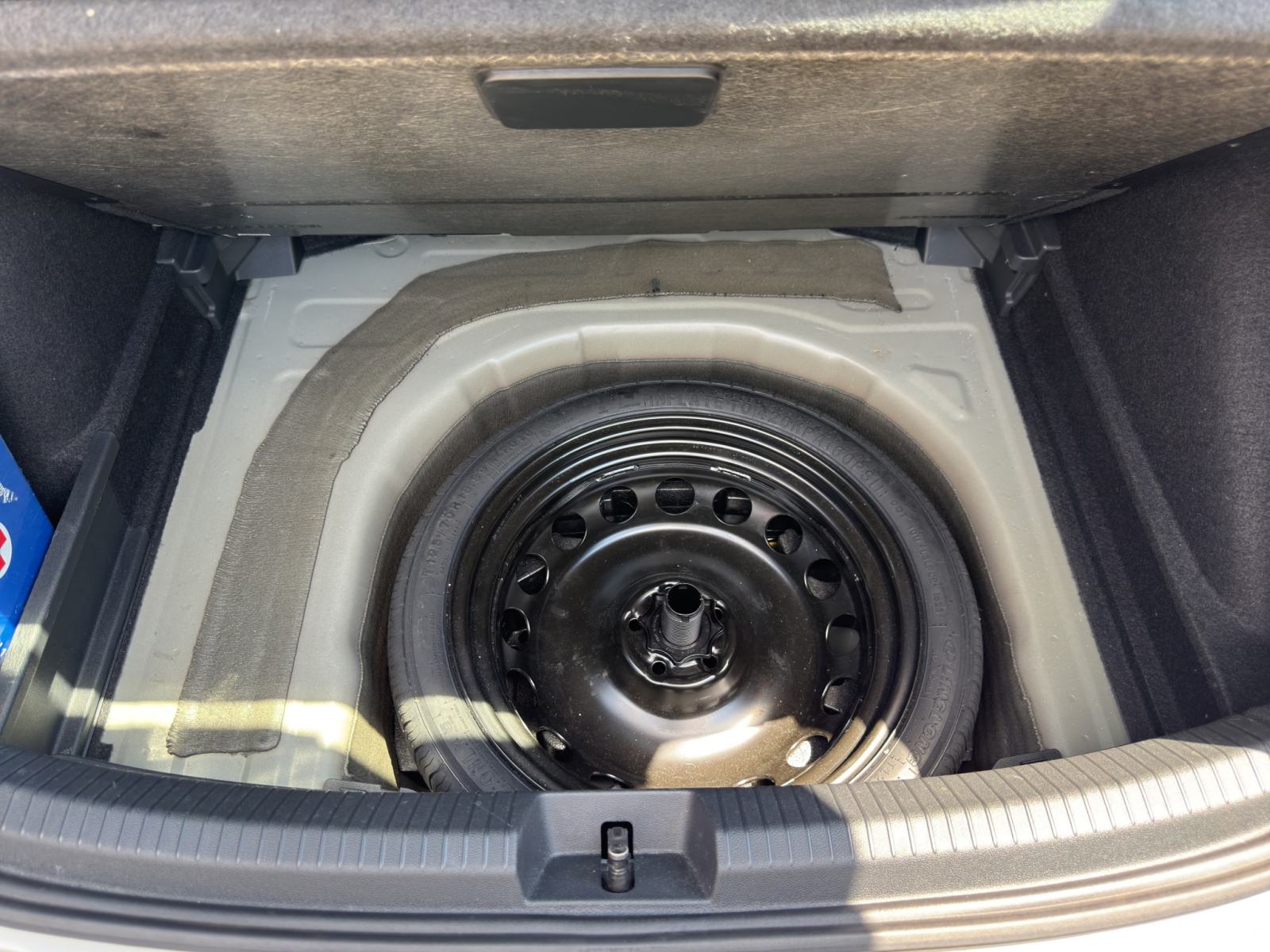 VW Taigo 1,0 TSI Life "Tvorničko jamstvo", fotografija 17