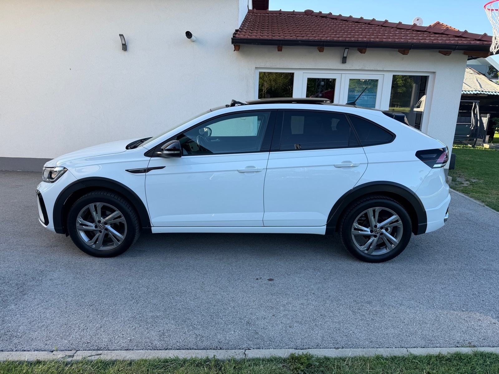 VW Taigo 1,0 TSI ⭐️R-LINE⭐️PANORAMA, fotografija 5